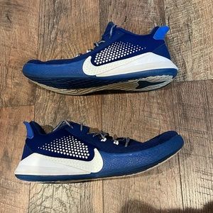 Mens Nike Kobe Shoe